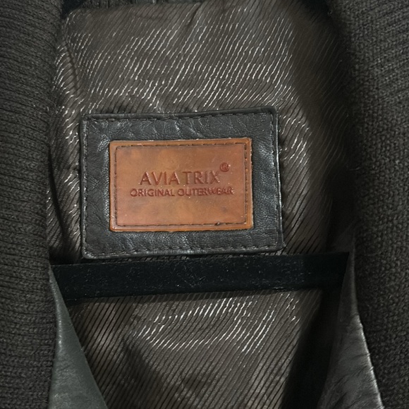 Large Leather Jacket - Picture 2 of 5